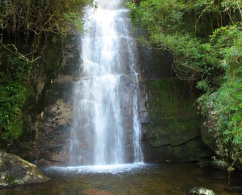 Cachoeira Véu de Noivas - Trilha do Sino