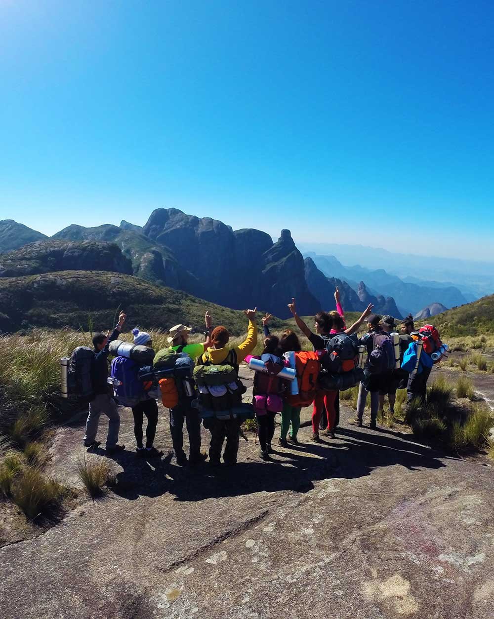 TRAVESSIA PETRÓPOLIS TERESÓPOLIS Com Guia - Serra Dos Órgãos