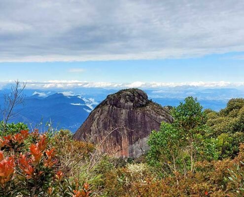 Pedra do Sino e Morro da Cruz - Parnaso Trilha na Pedra do Sino - Parnaso
