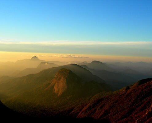 Trilha na Pedra do Sino - Parnaso