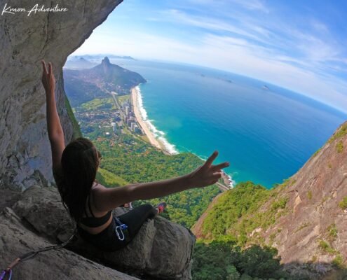 Garganta do Céu - Picos dos 4 @KmonAdventure - Guias profissionais de trilha e escalada